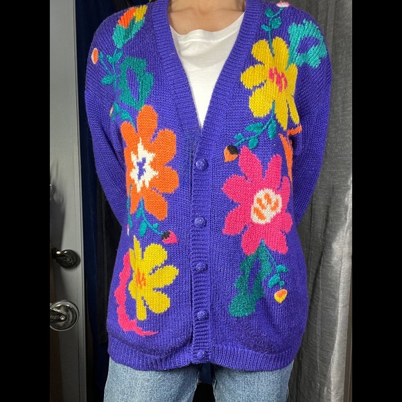 Jaclyn Smith Sweaters - VINTAGE |•JACLYN SMITH•| Vibrant Colorful Floral Sweater Medium